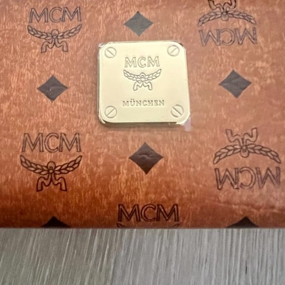 MCM All-over Logo Visetos Square Aviator Sunglasses main image 14